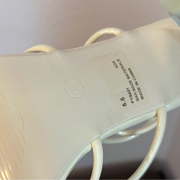 white heels shoes size 5.5 - Picture 5 of 5